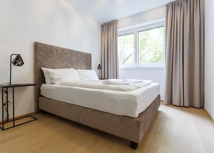 Roomverse Residenz - Naehe Stadthalle *