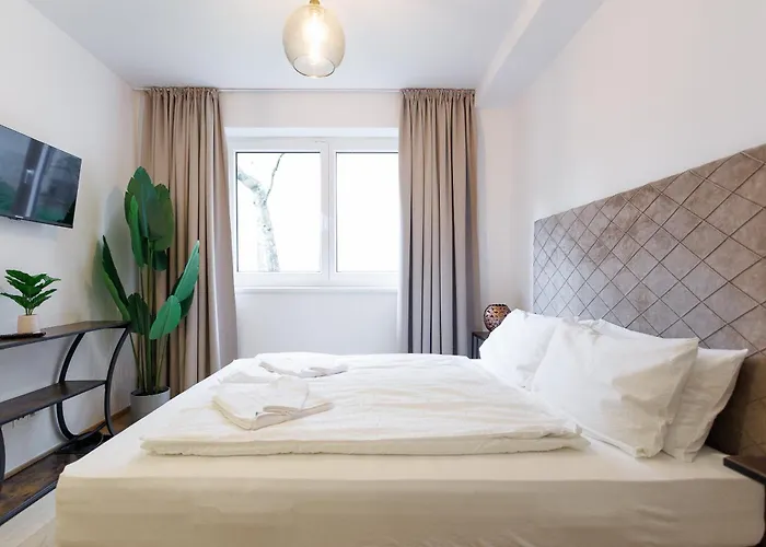 Апартаменты Roomverse Residenz - Naehe Stadthalle